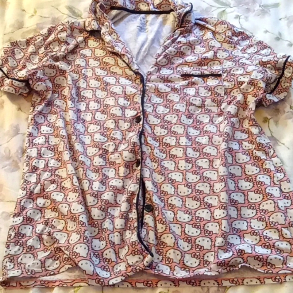 Hello kitty Night shirt